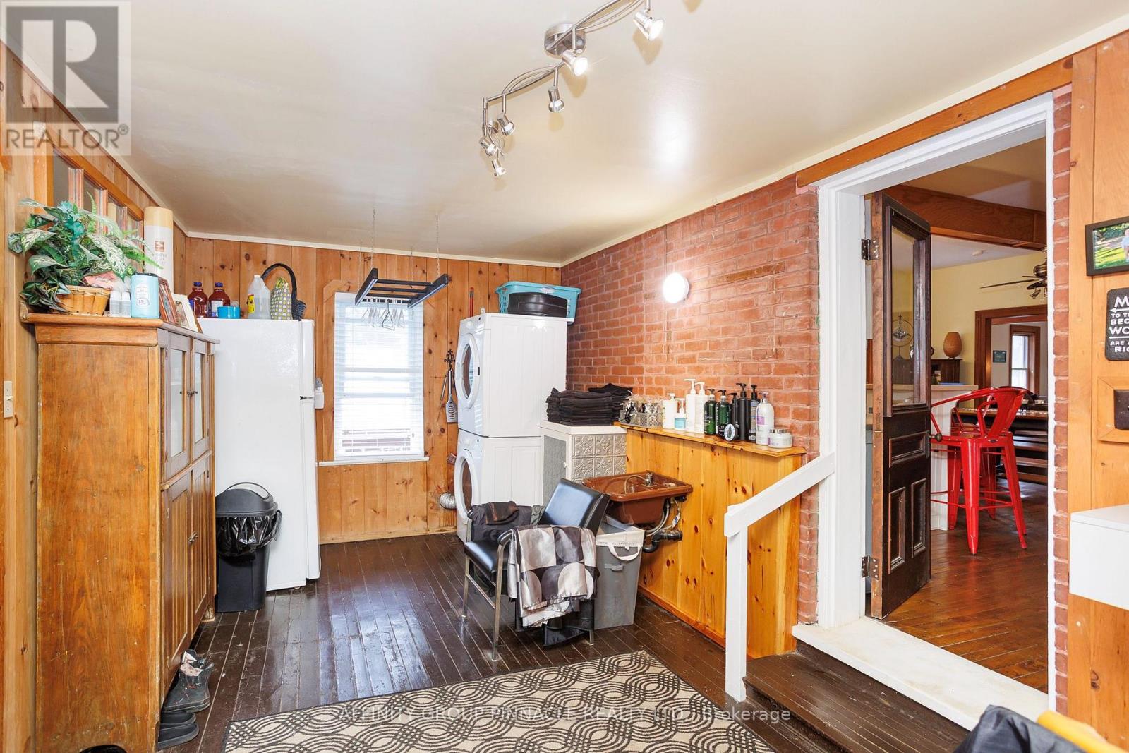 414 Osborne Street, Brock, Ontario  L0C 1H0 - Photo 10 - N12391256