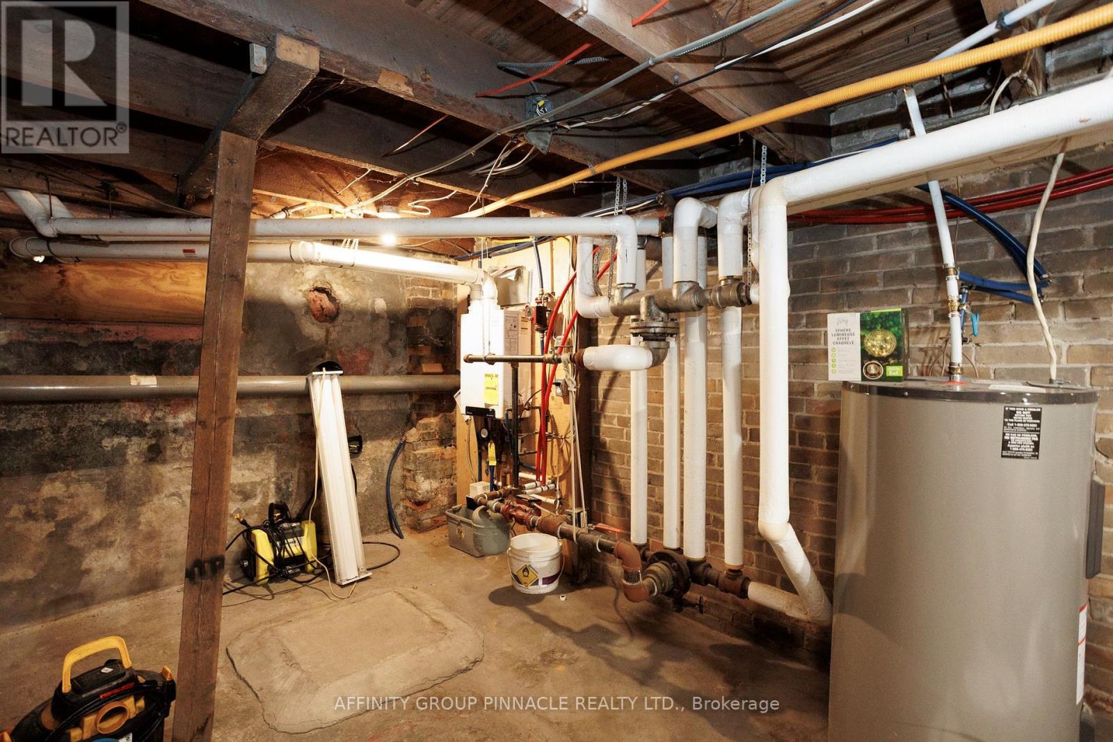 414 Osborne Street, Brock, Ontario  L0C 1H0 - Photo 39 - N12391256