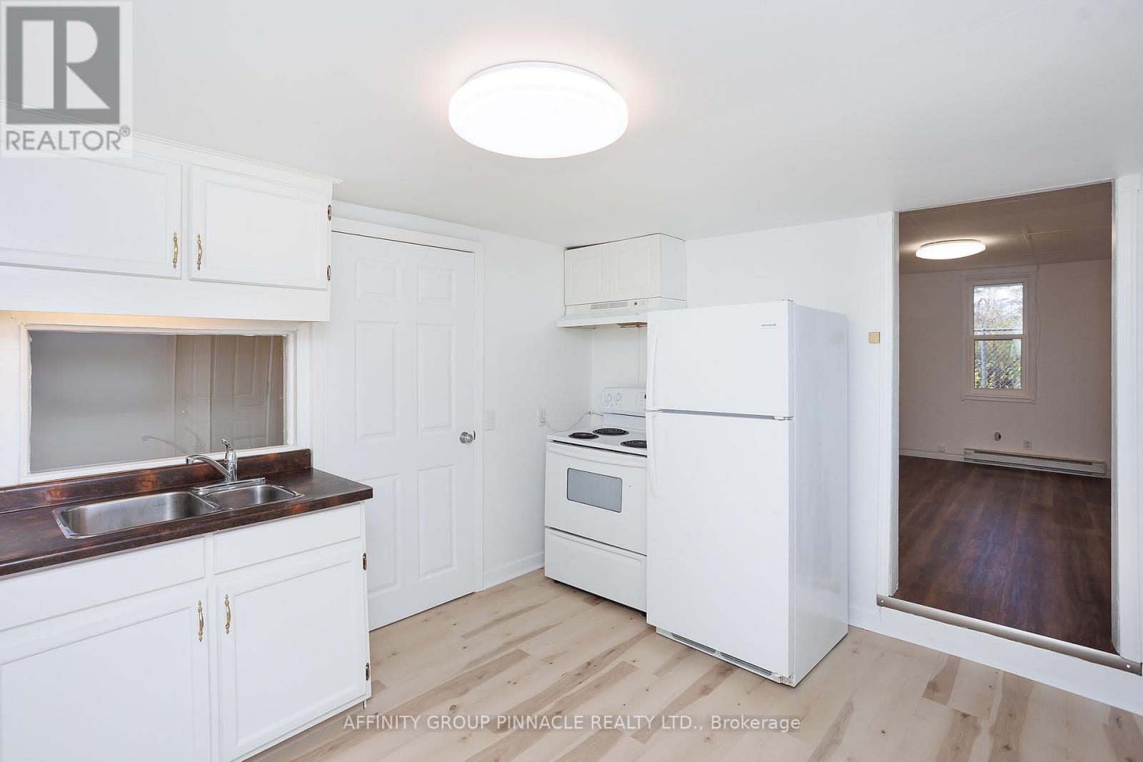 187 King Street W, Brock, Ontario  L0K 1A0 - Photo 15 - N12497596