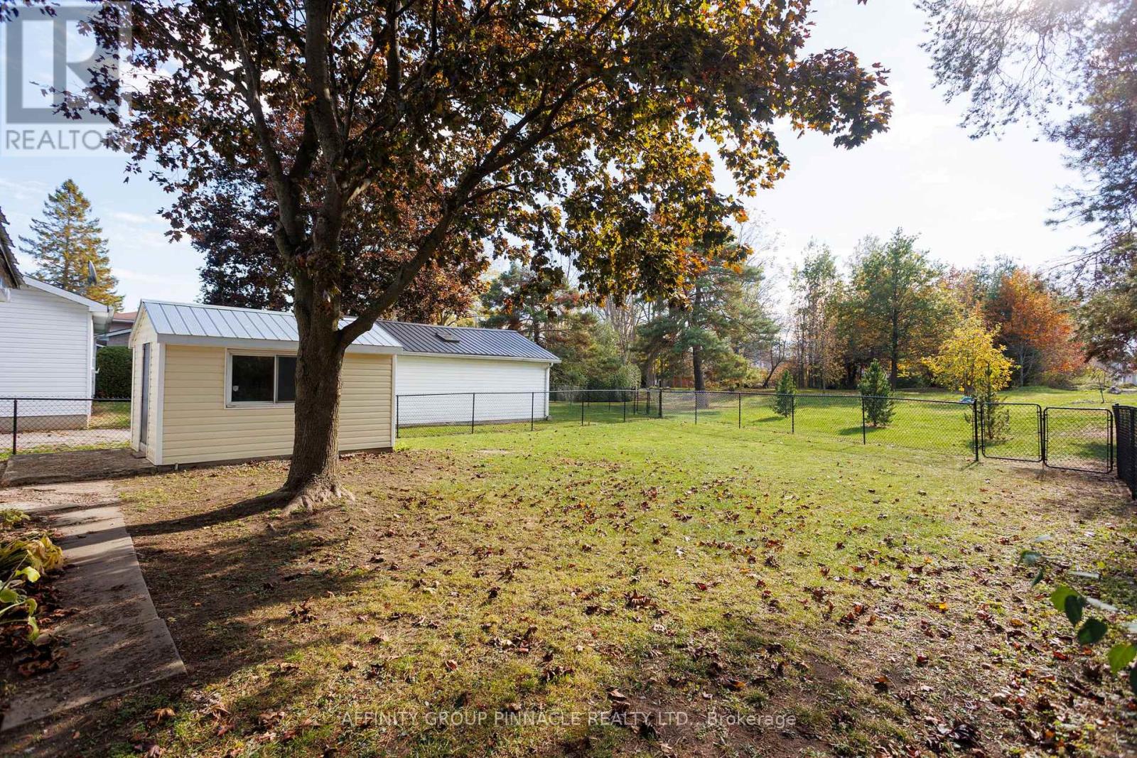 187 King Street W, Brock, Ontario  L0K 1A0 - Photo 8 - N12497596