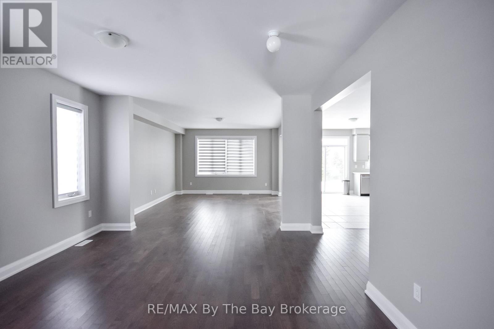 30 Misty Ridge Road, Wasaga Beach, Ontario  L9Z 0R8 - Photo 5 - S12598194