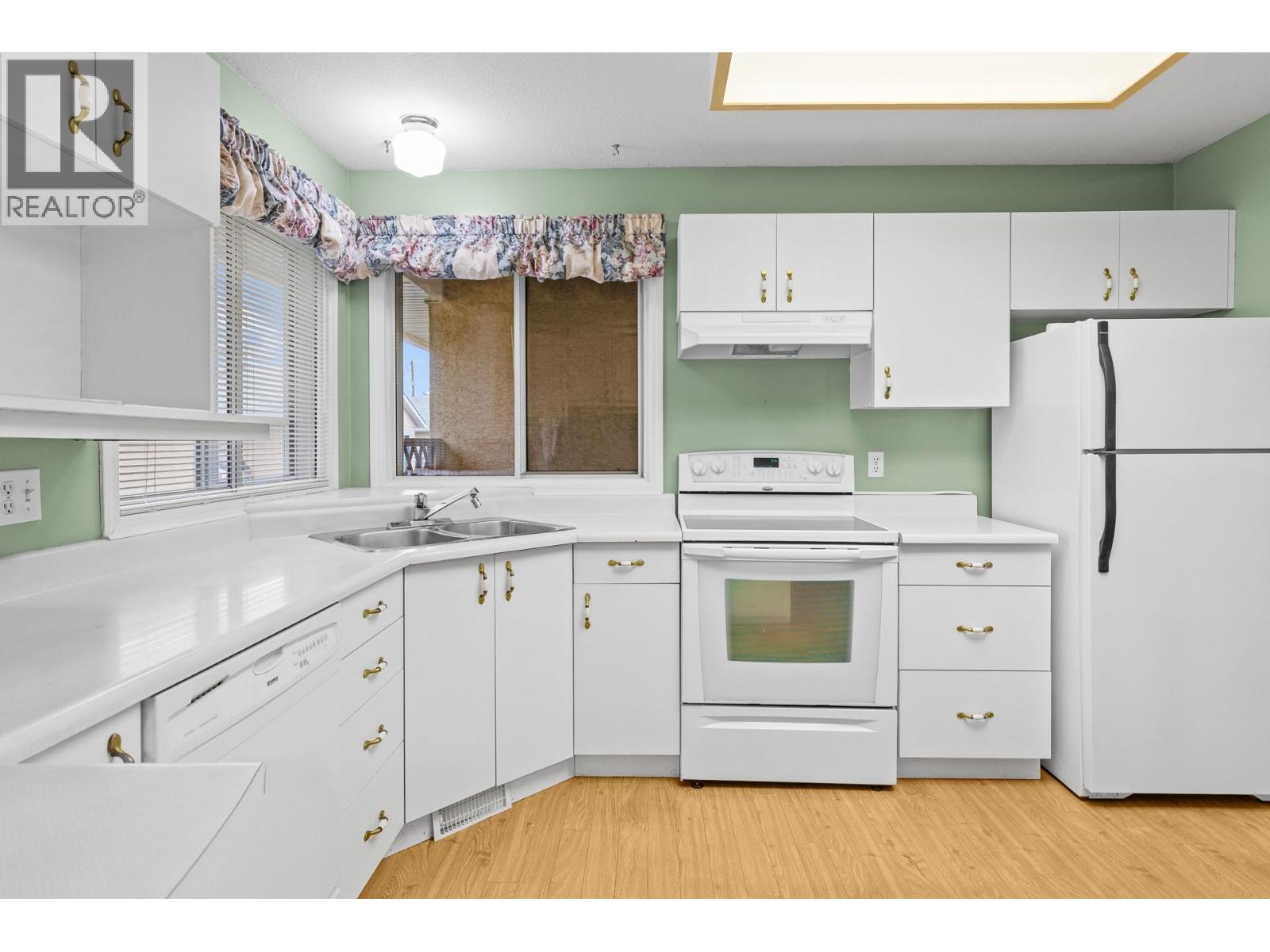 205 Gerstmar Road Unit# 8 Kelowna Photo 8