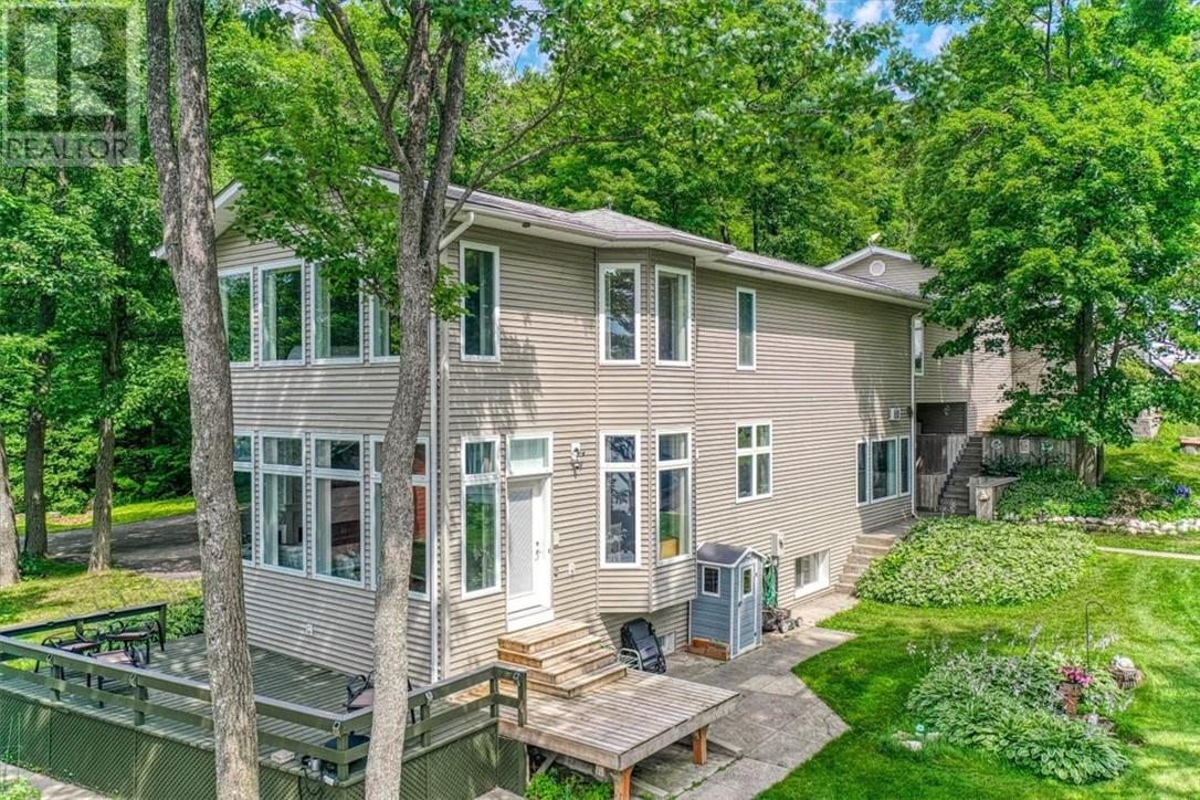 2033 Panache North Shore Road, Whitefish, Ontario  P0M 3E0 - Photo 2 - 2124773