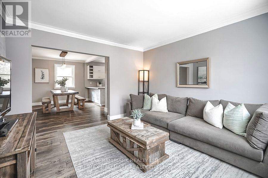 Upper - 6 Thirty First Street, Toronto, Ontario  M8W 3E8 - Photo 20 - W12597922