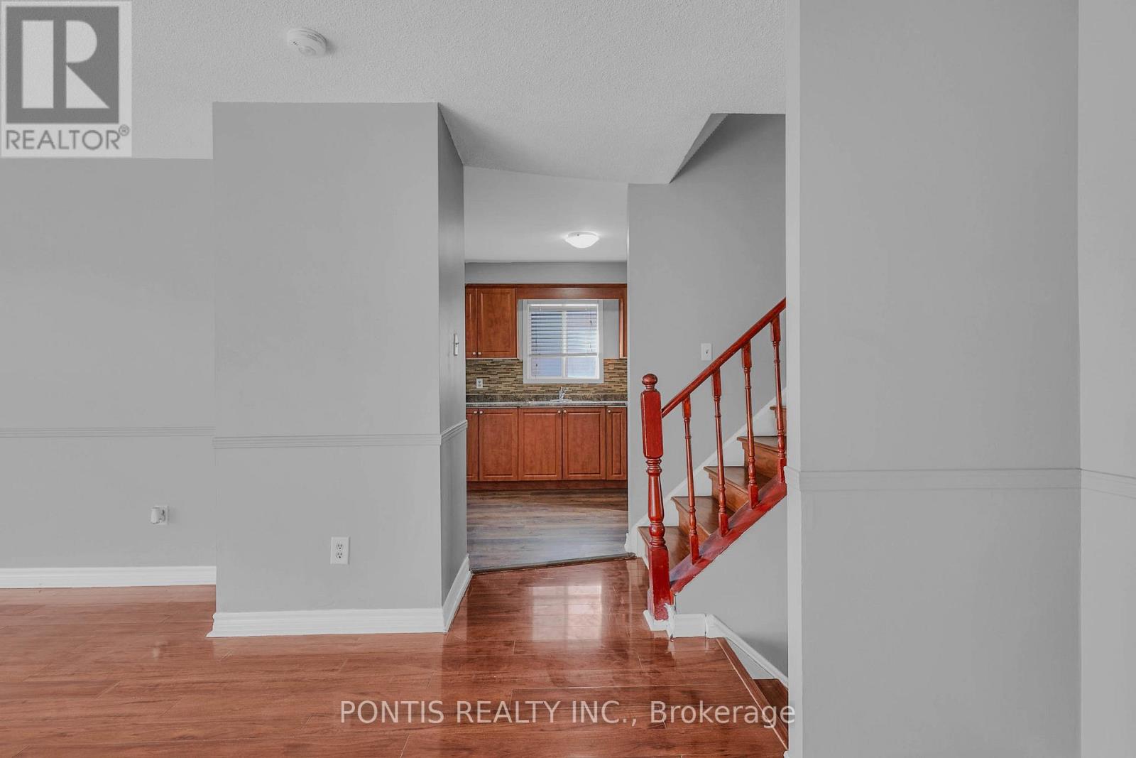 74 Radford Drive, Brampton, Ontario  L6V 2Y9 - Photo 9 - W12597952