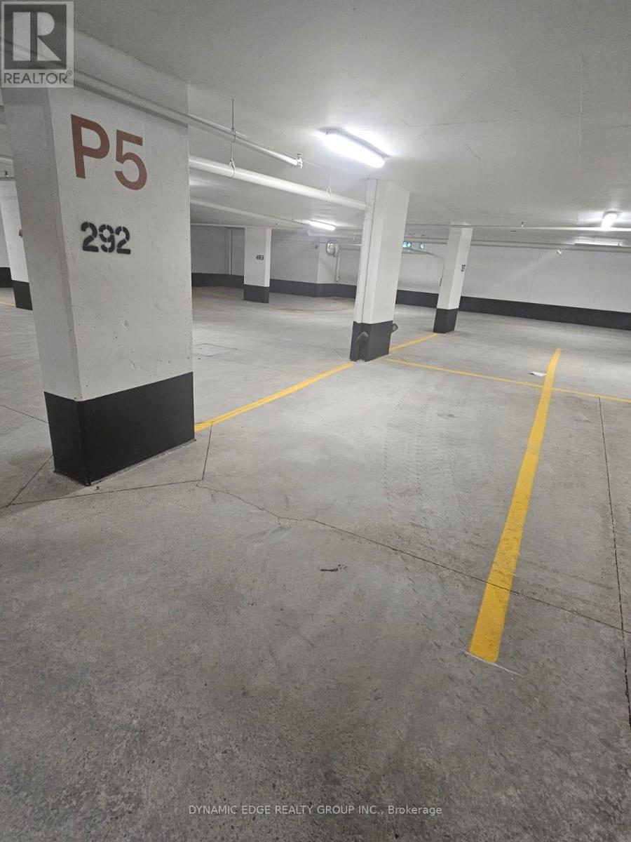 403 - 395 Square One Drive, Mississauga, Ontario  L5B 0P6 - Photo 17 - W12597970