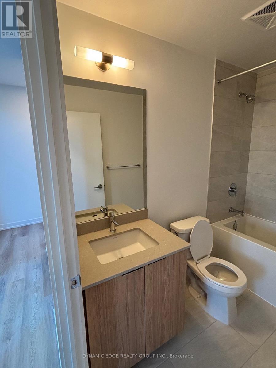 403 - 395 Square One Drive, Mississauga, Ontario  L5B 0P6 - Photo 8 - W12597970