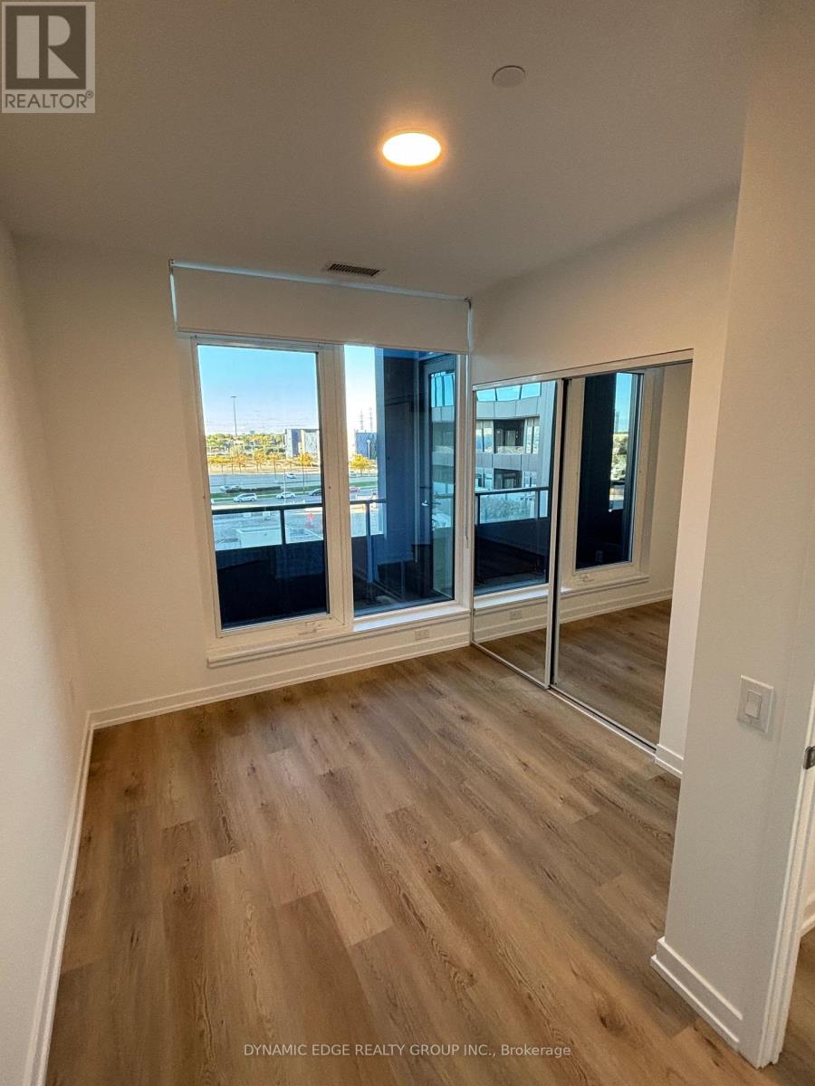 403 - 395 Square One Drive, Mississauga, Ontario  L5B 0P6 - Photo 9 - W12597970