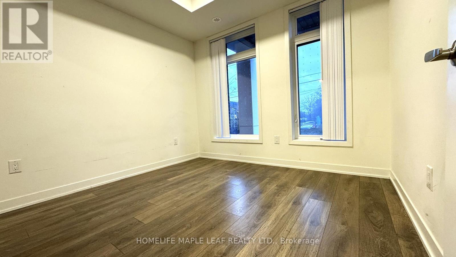 A-208 - 160 Canon Jackson Drive, Toronto, Ontario  M6M 0B6 - Photo 8 - W12597978