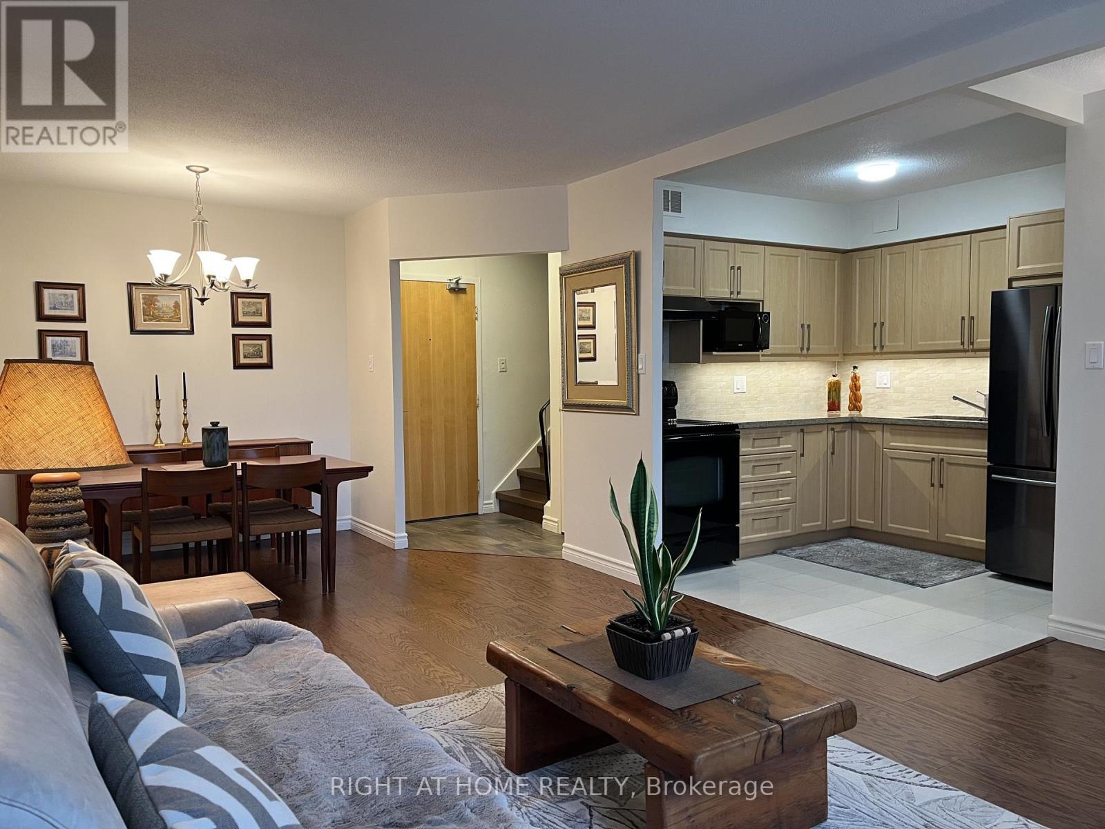 617 - 60 Southport Street, Toronto, Ontario  M6S 3N4 - Photo 12 - W12598002