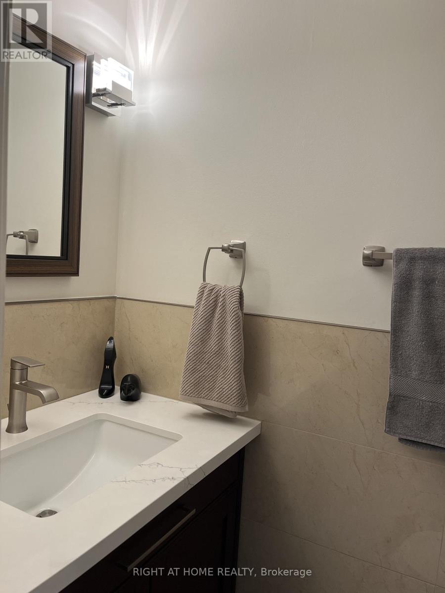 617 - 60 Southport Street, Toronto, Ontario  M6S 3N4 - Photo 16 - W12598002