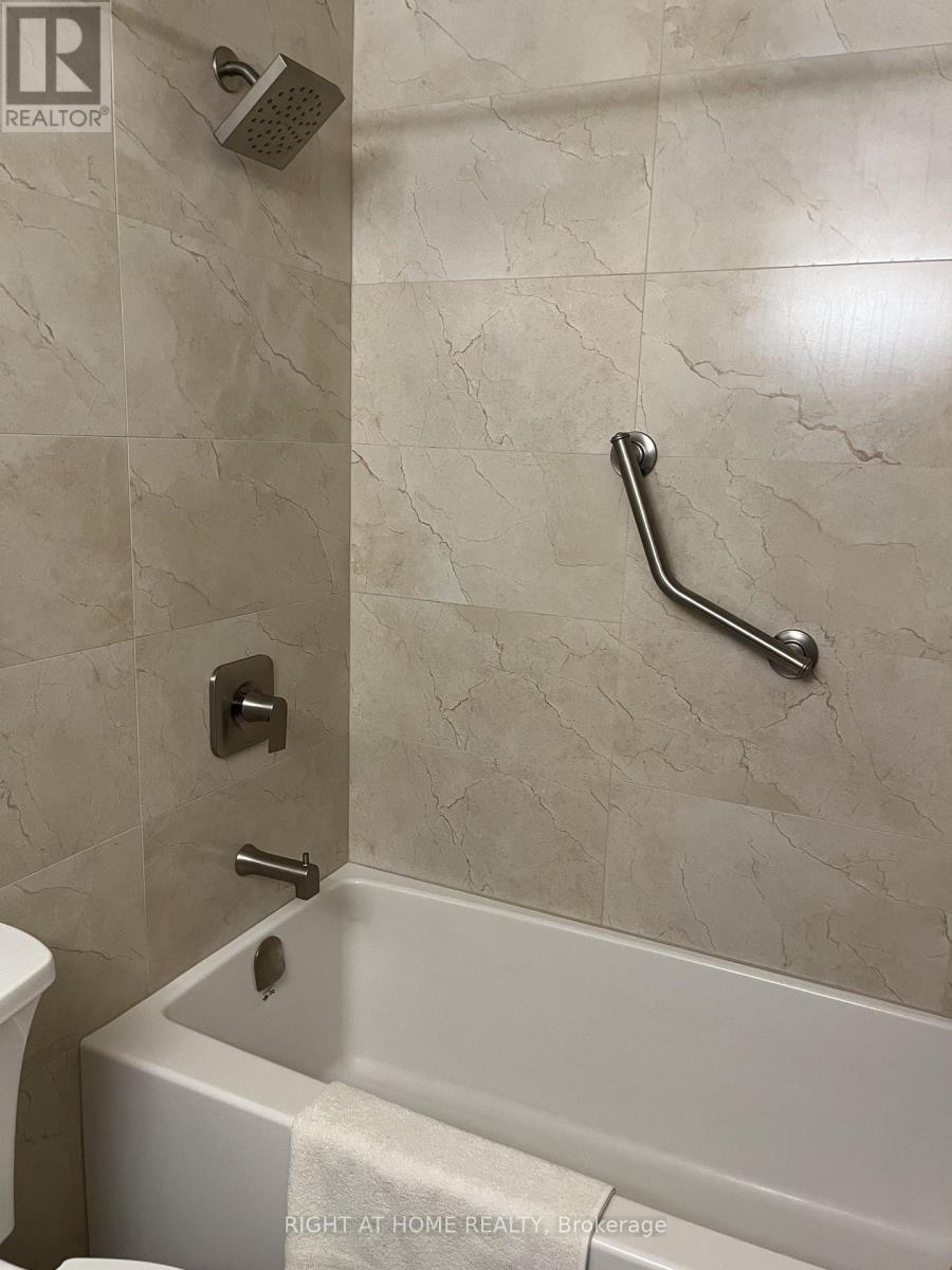 617 - 60 Southport Street, Toronto, Ontario  M6S 3N4 - Photo 31 - W12598002