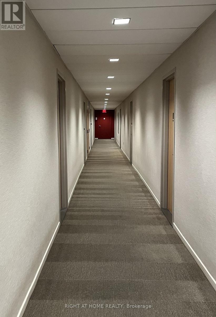 617 - 60 Southport Street, Toronto, Ontario  M6S 3N4 - Photo 47 - W12598002