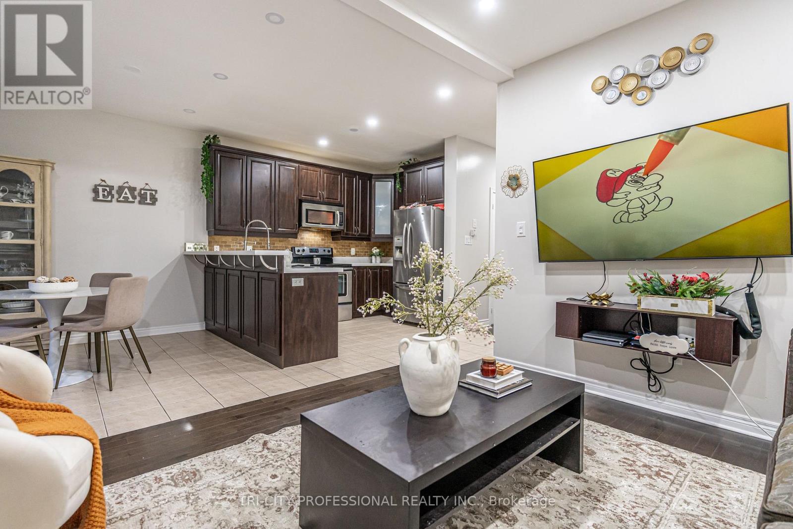 17 Sleightholme Crescent, Brampton, Ontario  L6P 3C2 - Photo 12 - W12598012