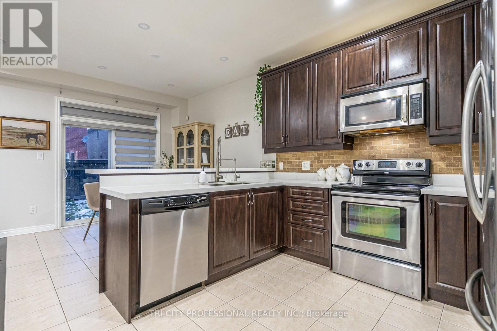 17 Sleightholme Crescent, Brampton, Ontario  L6P 3C2 - Photo 17 - W12598012