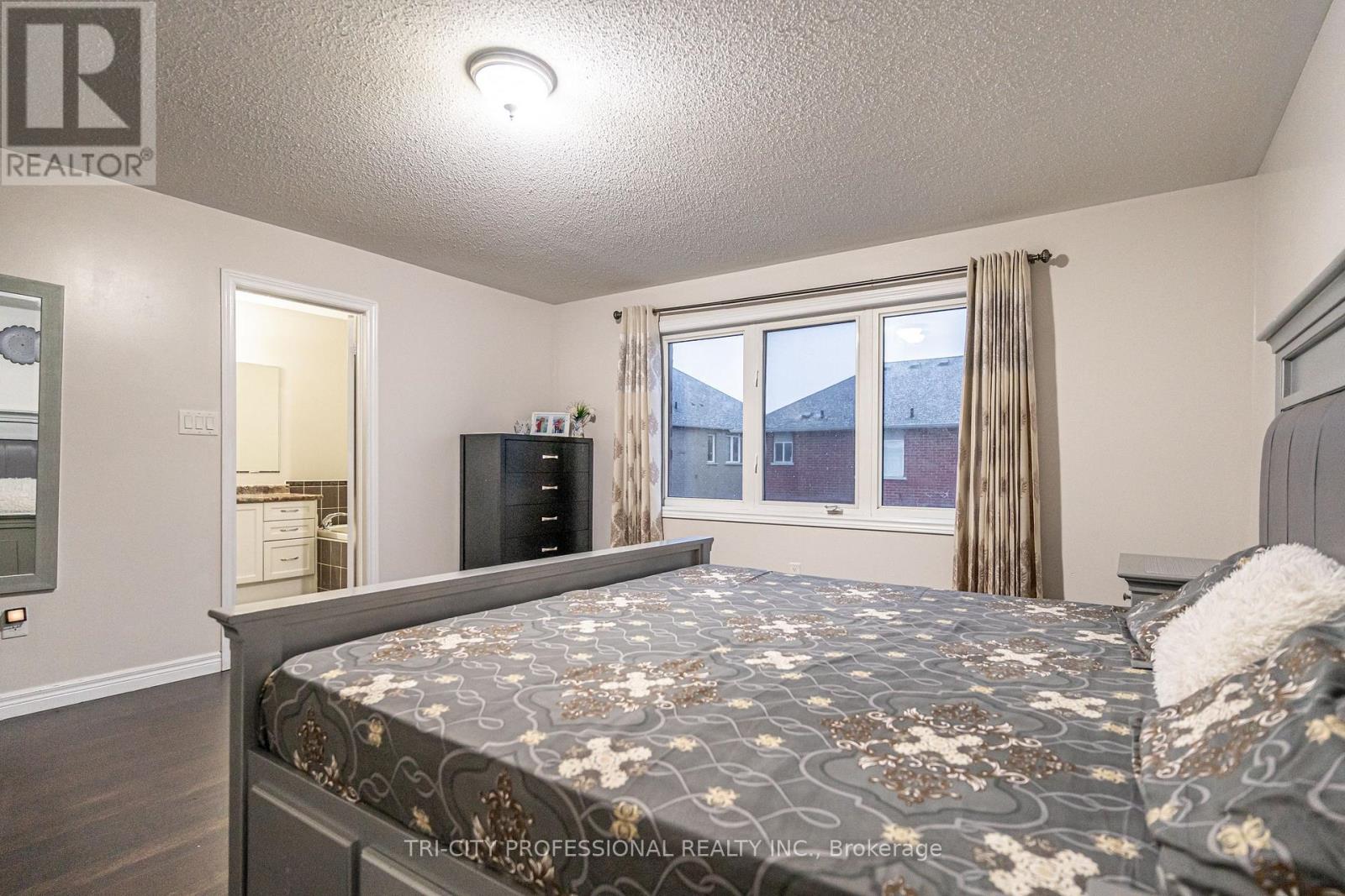 17 Sleightholme Crescent, Brampton, Ontario  L6P 3C2 - Photo 25 - W12598012