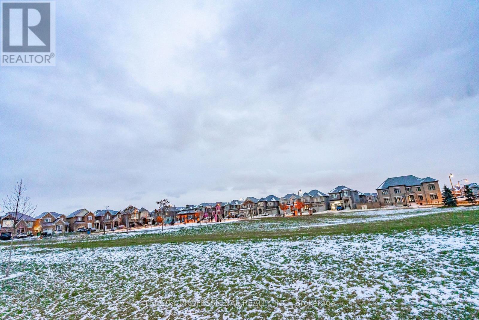 17 Sleightholme Crescent, Brampton, Ontario  L6P 3C2 - Photo 47 - W12598012