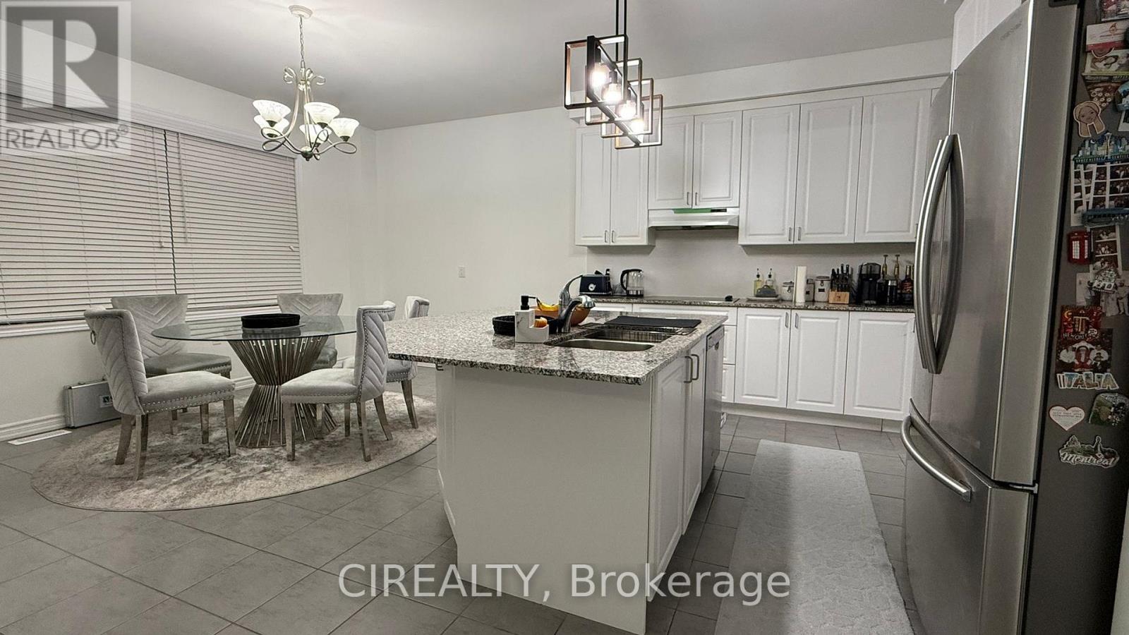 268 BONNIEGLEN FARM BOULEVARD, caledon, Ontario