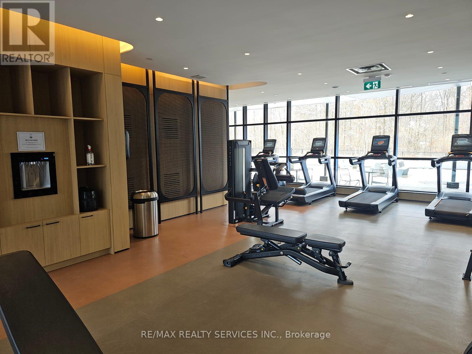 720 Whitlock Avenue, Milton (Wi Willmott), Ontario  L9E 2B9 - Photo 30 - W12598120