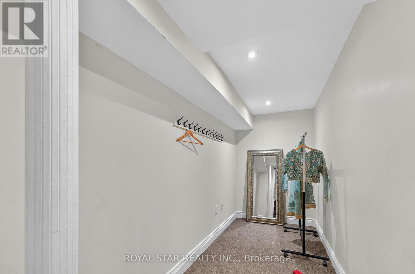 61 Aldersgate Drive, Brampton, Ontario  L7A 3Z9 - Photo 31 - W12598132