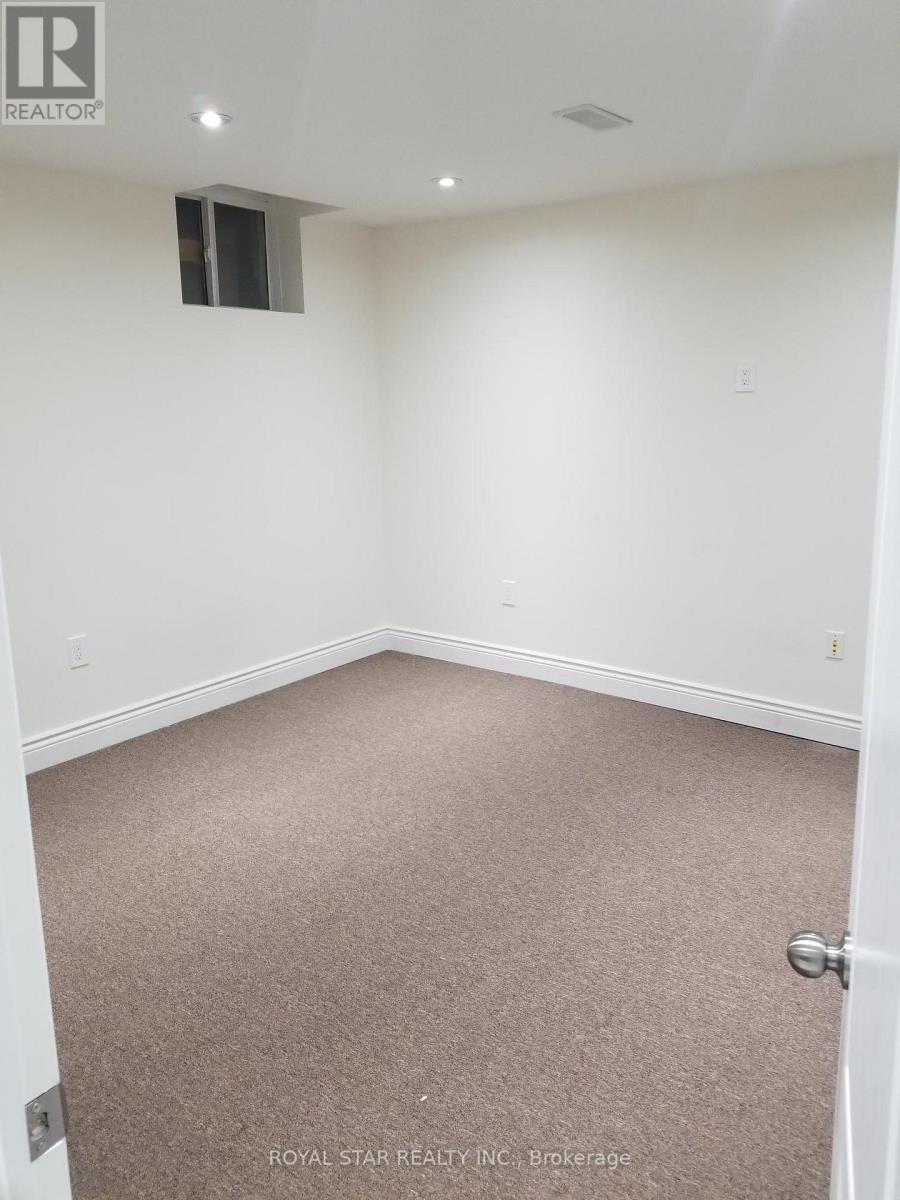 61 Aldersgate Drive, Brampton, Ontario  L7A 3Z9 - Photo 33 - W12598132