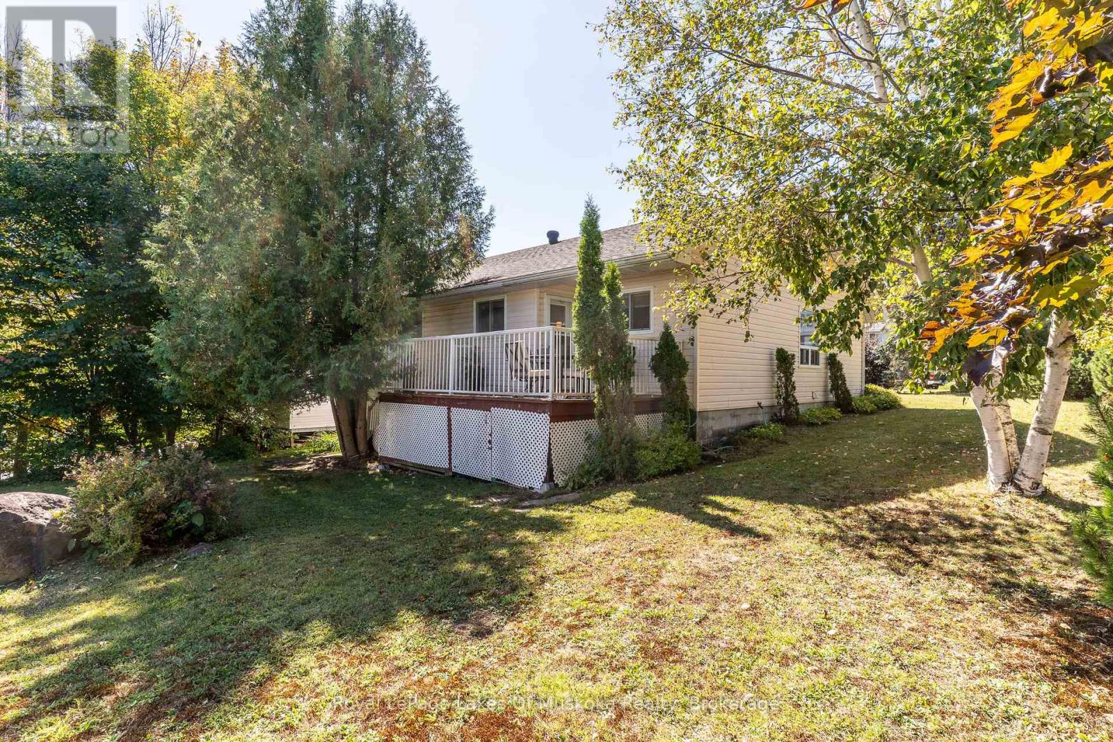 22 Knotty Pine Trail, Huntsville, Ontario  P1H 1S7 - Photo 33 - X12598228