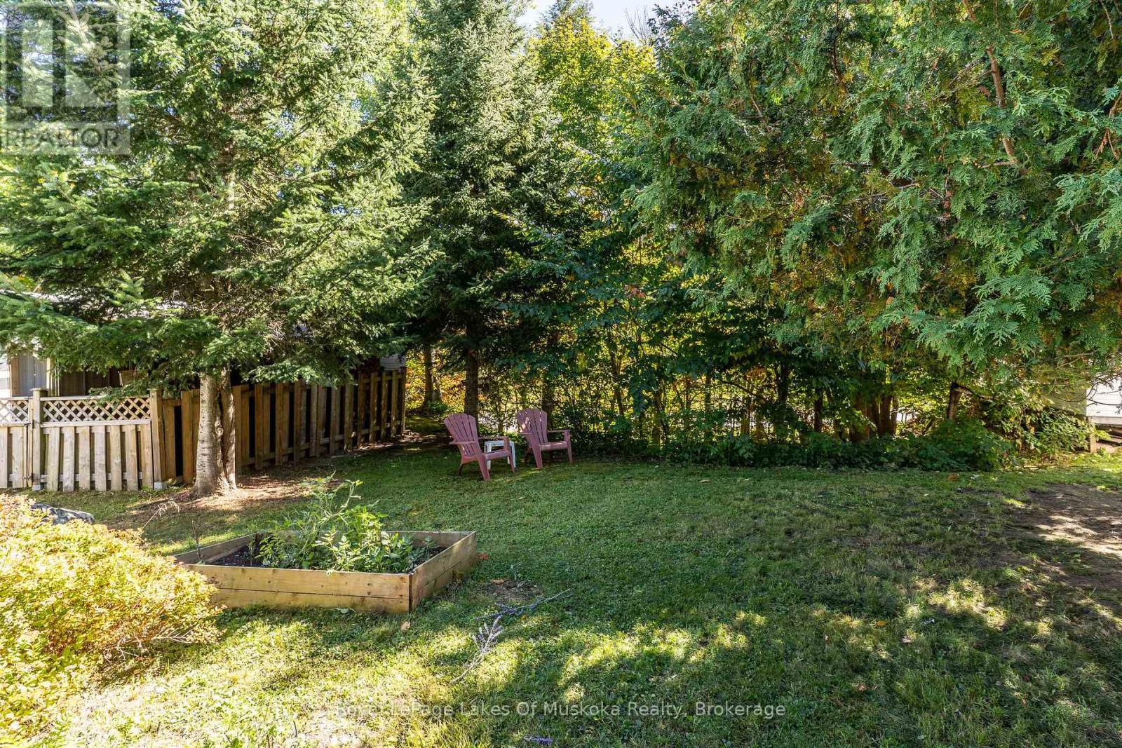 22 Knotty Pine Trail, Huntsville, Ontario  P1H 1S7 - Photo 37 - X12598228