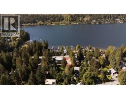 3354 LAKESIDE ROAD, Whistler, British Columbia