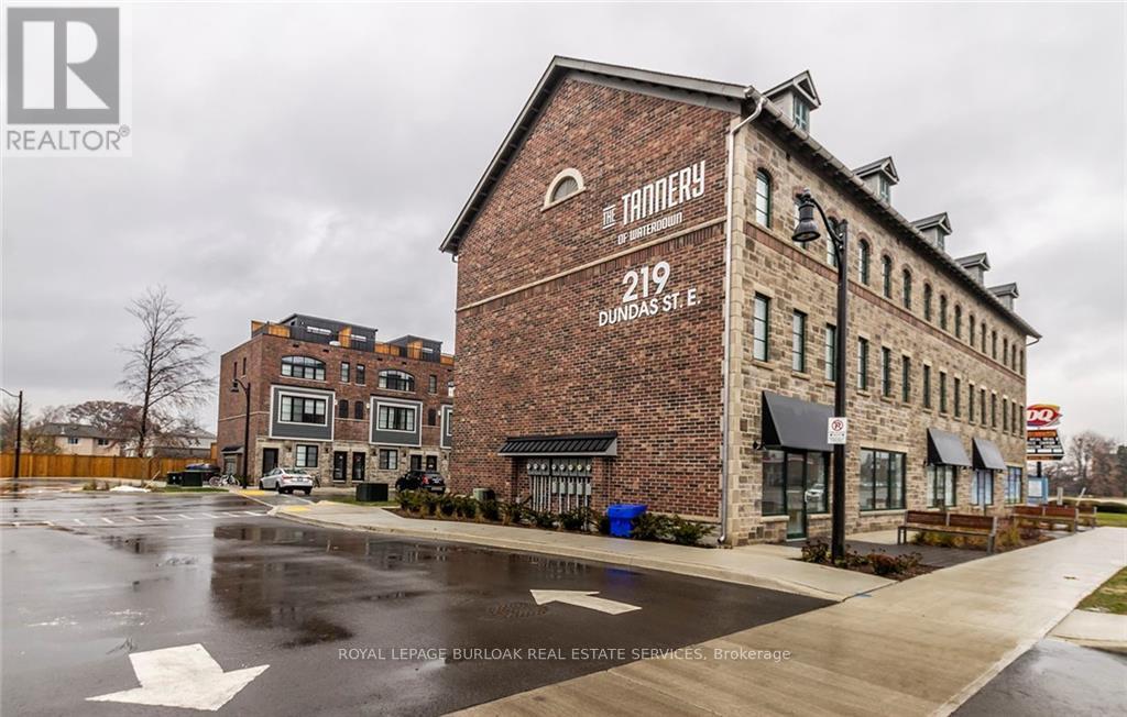 8 - 219 Dundas Street E, Hamilton (Waterdown), Ontario  L8B 1V9 - Photo 30 - X12597946