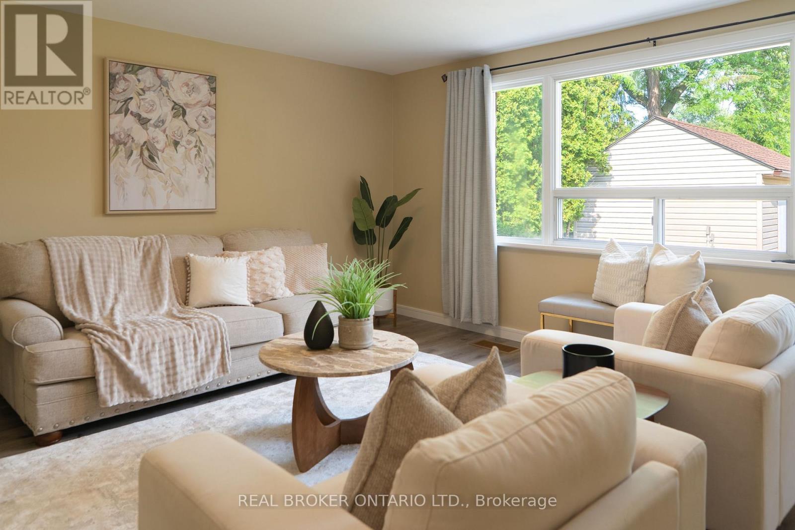 39 Cloverhill Road, Hamilton, Ontario  L9C 3L6 - Photo 14 - X12598026