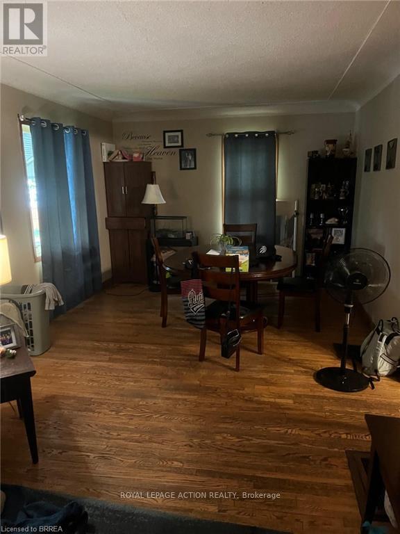 83 Stanley Street, Brantford, Ontario  N3S 6M5 - Photo 10 - X12598056