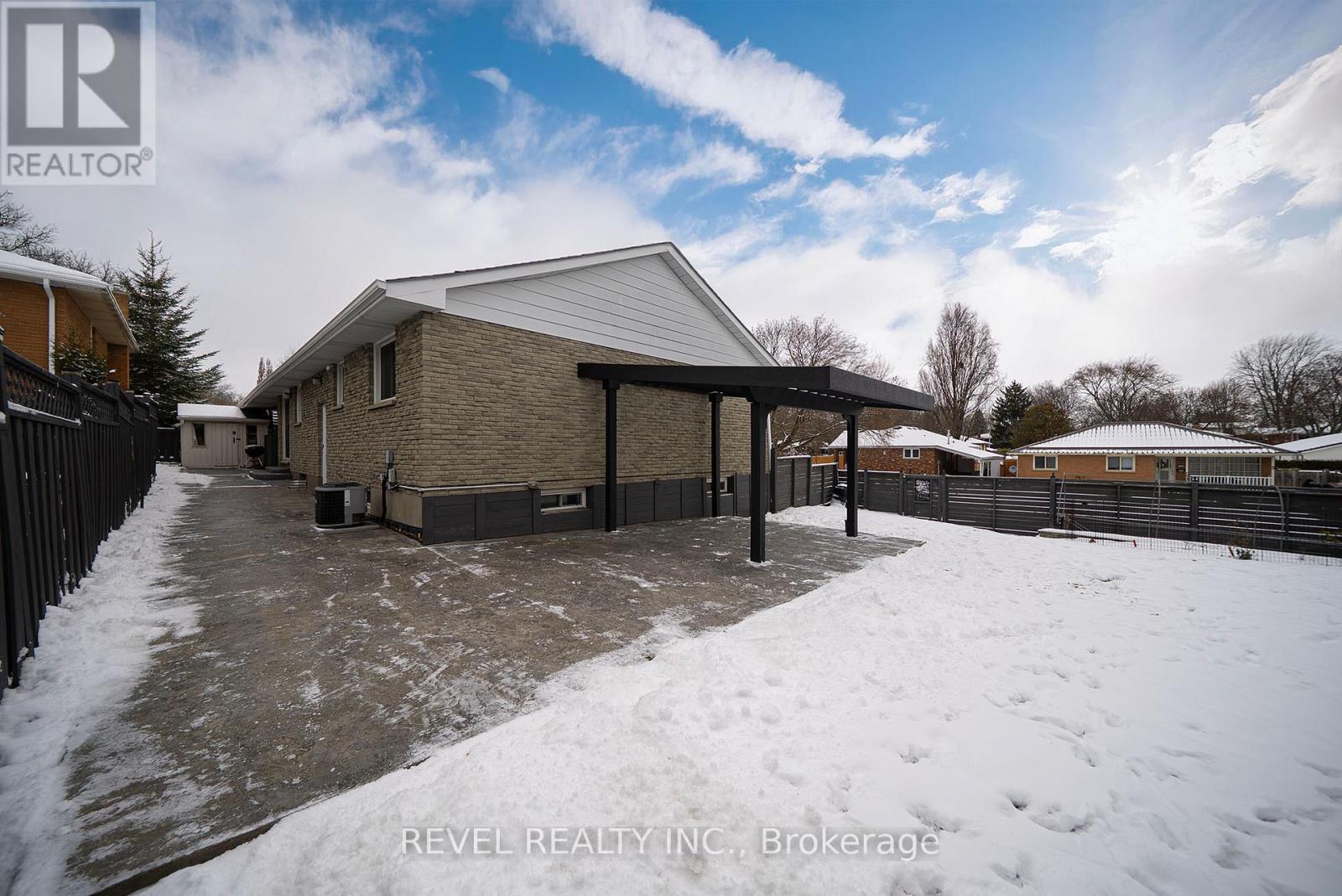 2 Grenada Drive, Norfolk, Ontario N3Y 3E7 - Photo 25 - X12598134
