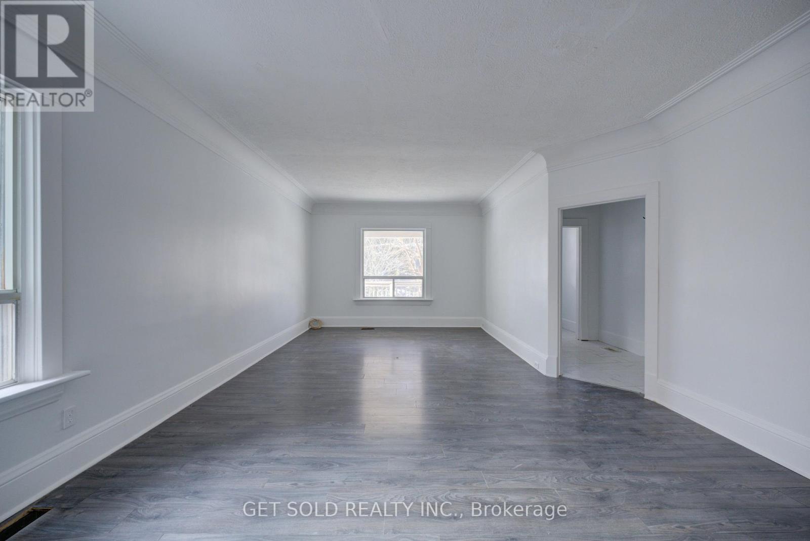 29 Haddington Street, Cambridge, Ontario  N1R 3P8 - Photo 4 - X12598156