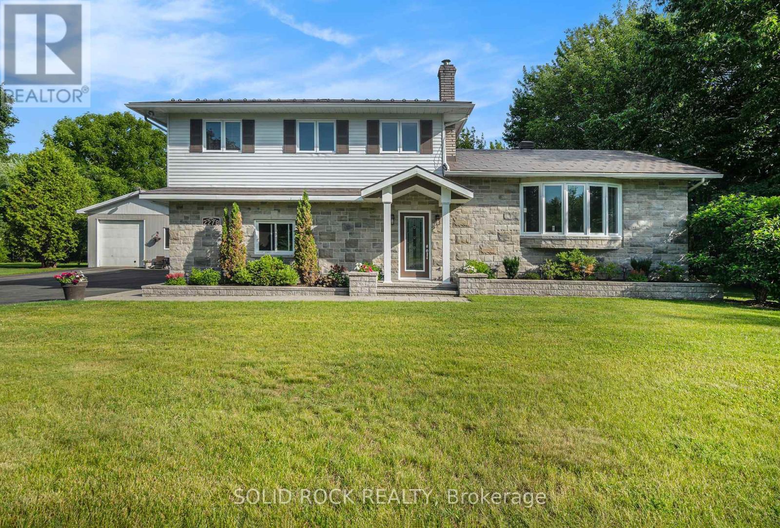 2278 Russland Road, Russell, Ontario  K0A 3H0 - Photo 1 - X12598186