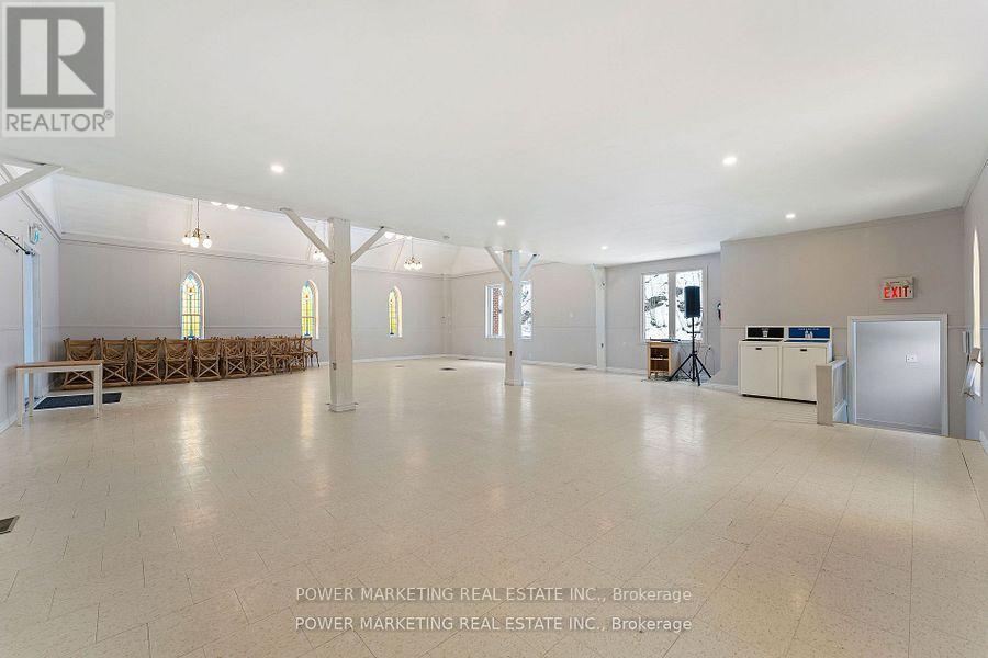 2476 Old Montreal Road, Ottawa, Ontario  K4C 1G6 - Photo 13 - X12598206