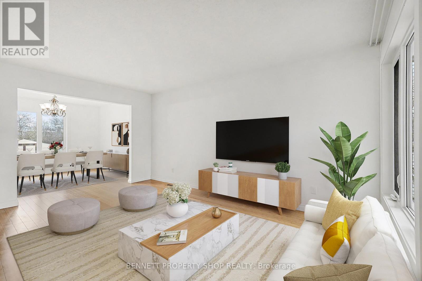 18 Shetland Way, Ottawa, Ontario  K2M 1R9 - Photo 3 - X12598234