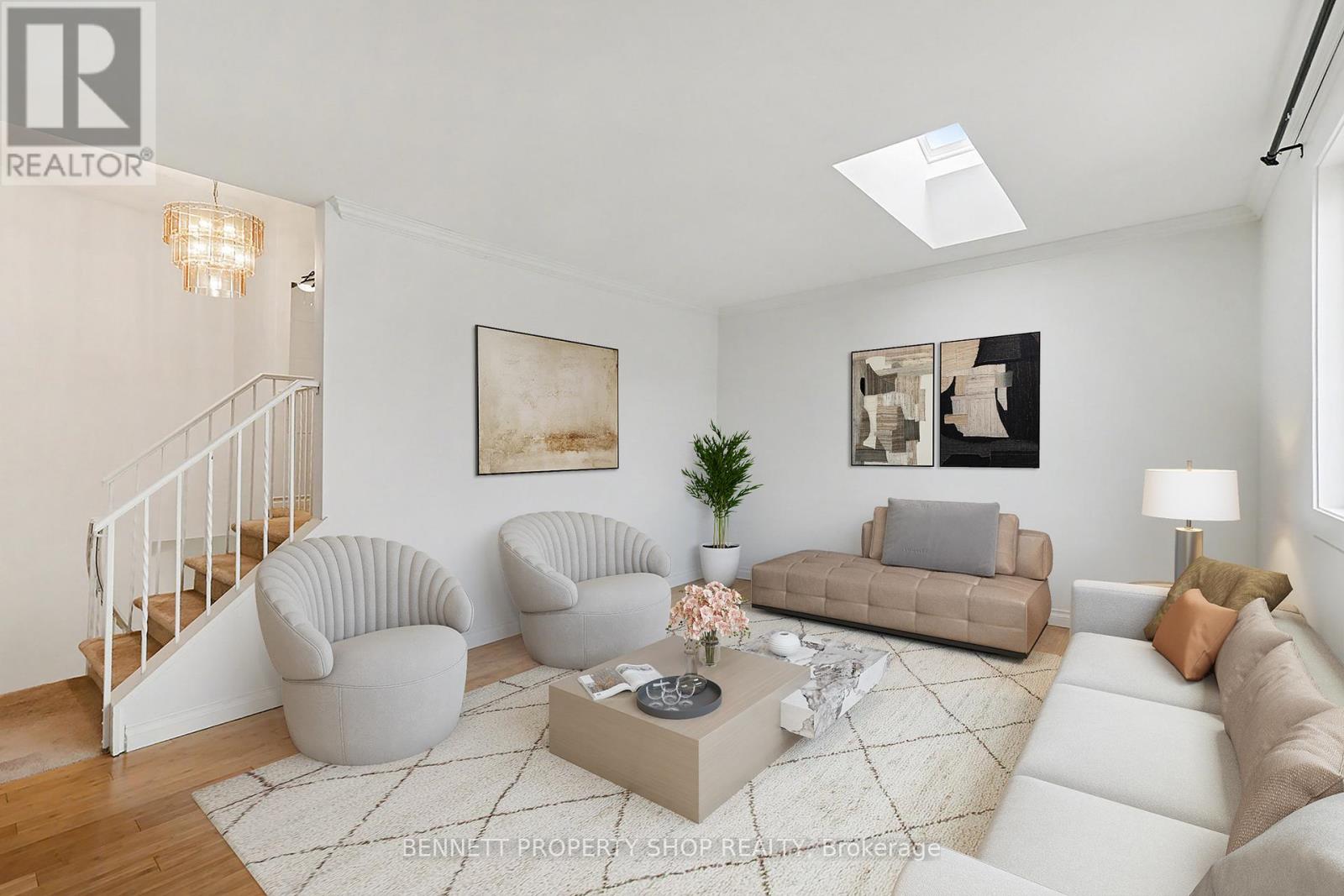 18 Shetland Way, Ottawa, Ontario  K2M 1R9 - Photo 8 - X12598234