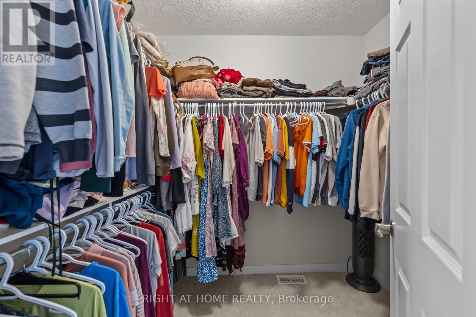 837 Derreen Avenue, Ottawa, Ontario  K2S 3A7 - Photo 35 - X12598242