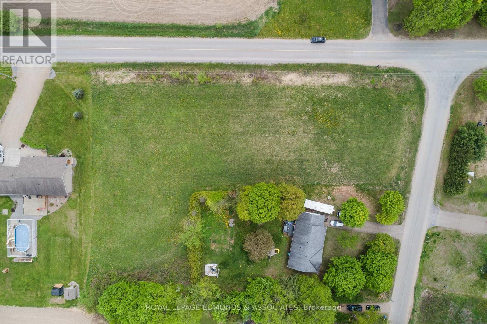 0 West Ross Road, Whitewater Region, Ontario  K0K 1K0 - Photo 5 - X12598272