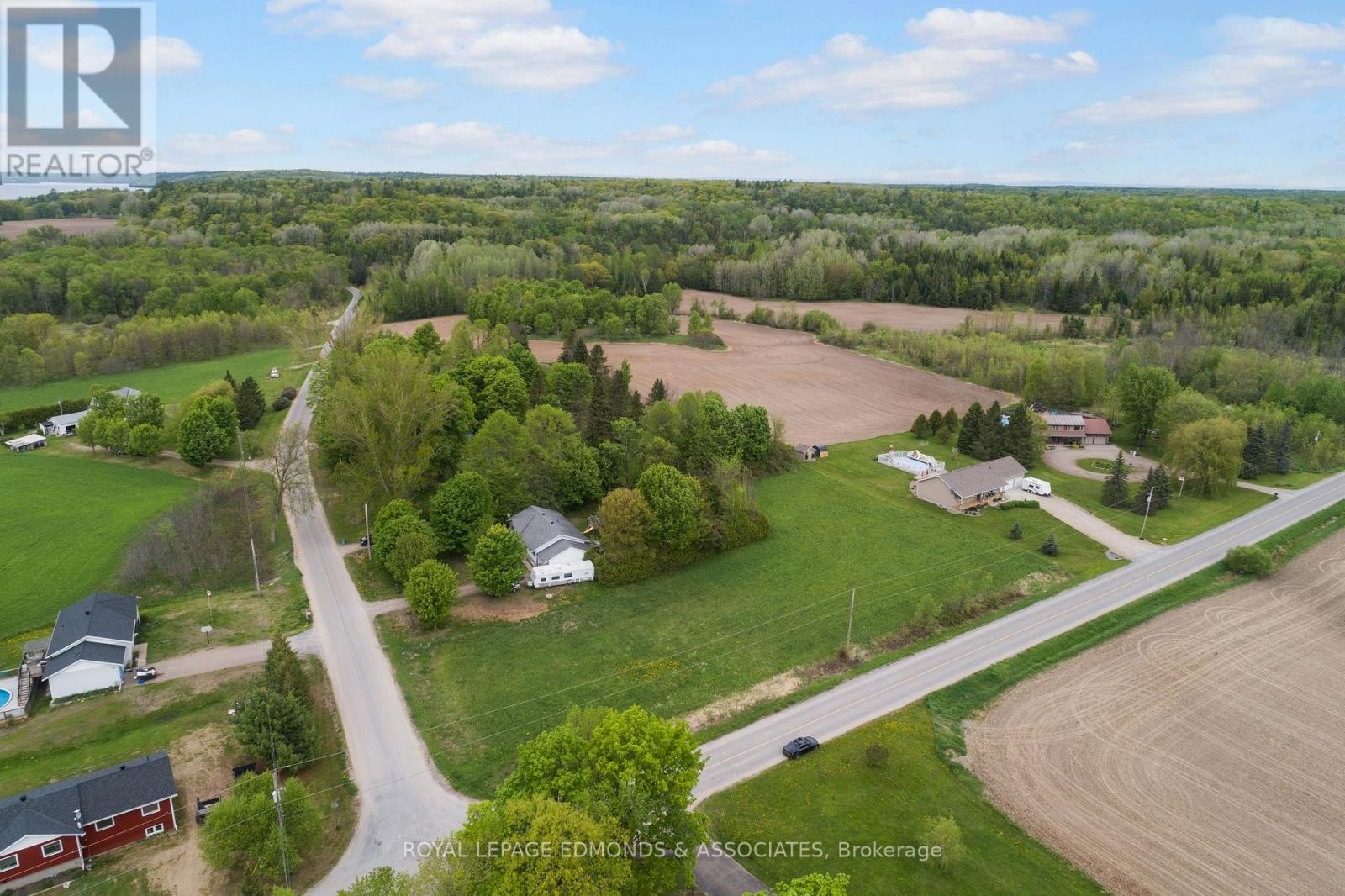 0 West Ross Road, Whitewater Region, Ontario  K0K 1K0 - Photo 9 - X12598272