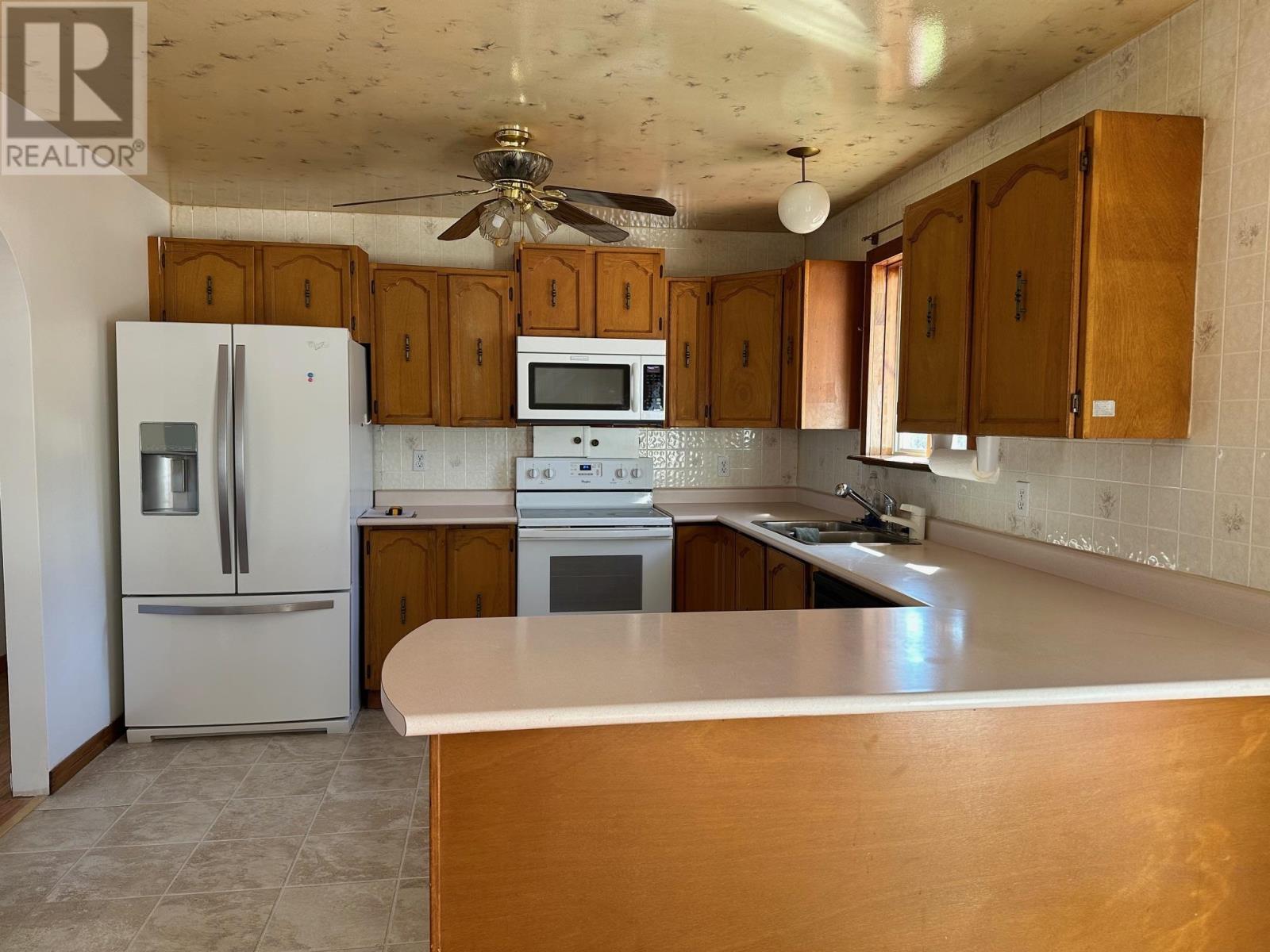 4 East Grove Cres, Terrace Bay, Ontario  P0T 2W0 - Photo 5 - TB252810