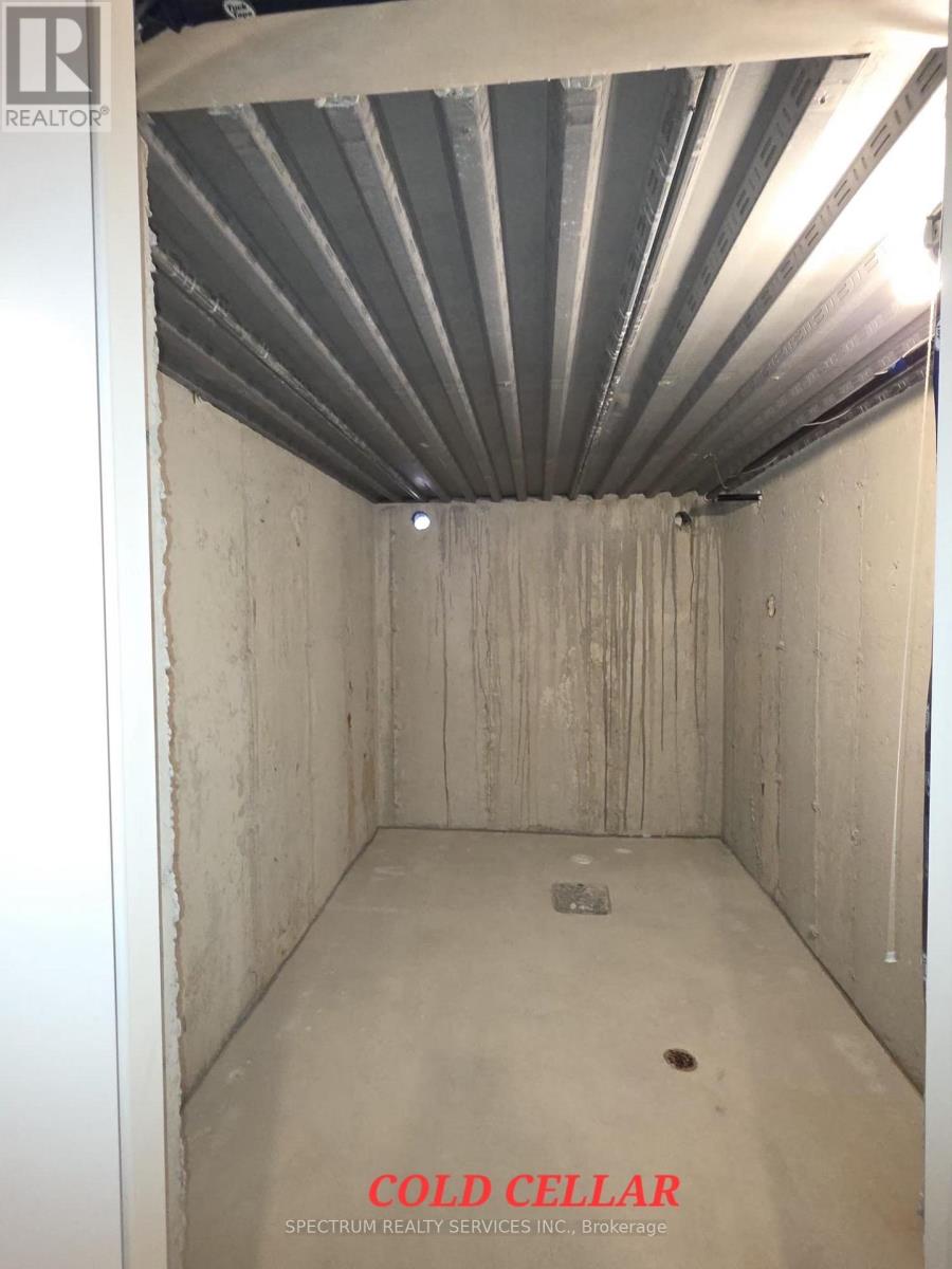 19 Inverness Way, Bradford West Gwillimbury (Bradford), Ontario  L3Z 0W4 - Photo 30 - N12596914