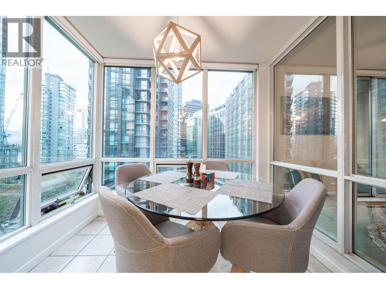 903 1166 Melville Street, Vancouver, British Columbia V6E 4P6 - Photo 5 - R3071813