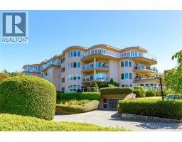 3304 2829 Arbutus Rd Ten Mile Point, Saanich, Ca