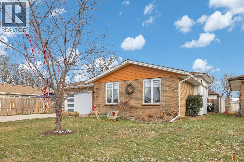 217 Trottier, Belle River, Ontario N0R 1A0 - Photo 3 - 25030973