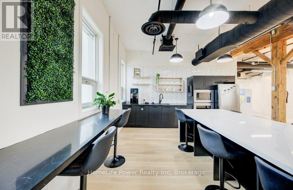 300 - 11 - 72 Victoria Street S, Kitchener, Ontario  N2G 4Y9 - Photo 28 - X12430048