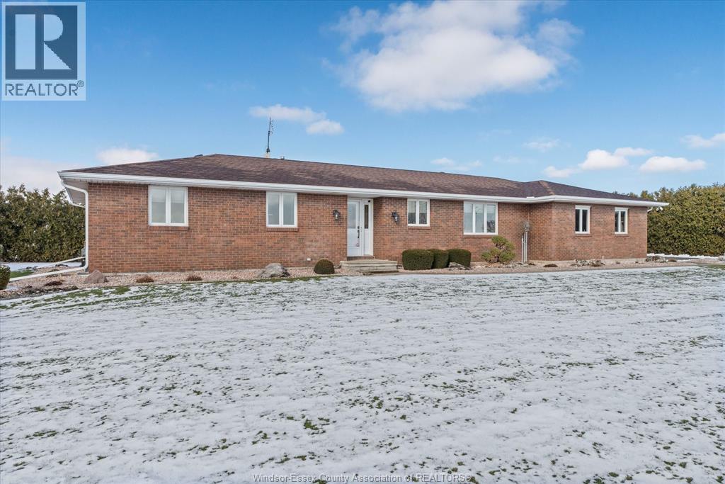 2055 Ellis Sideroad, Lakeshore, Ontario N0R 1K0 - Photo 1 - 25031101