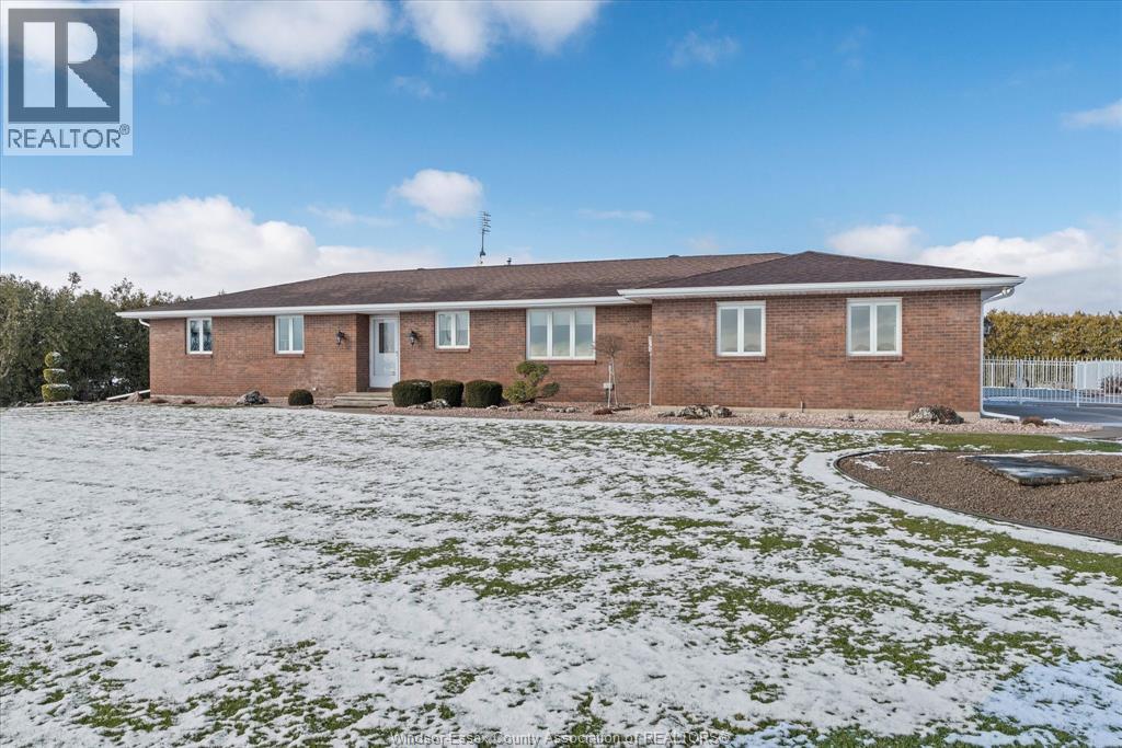 2055 Ellis Sideroad, Lakeshore, Ontario N0R 1K0 - Photo 2 - 25031101