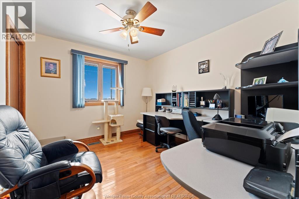 2055 Ellis Sideroad, Lakeshore, Ontario N0R 1K0 - Photo 20 - 25031101