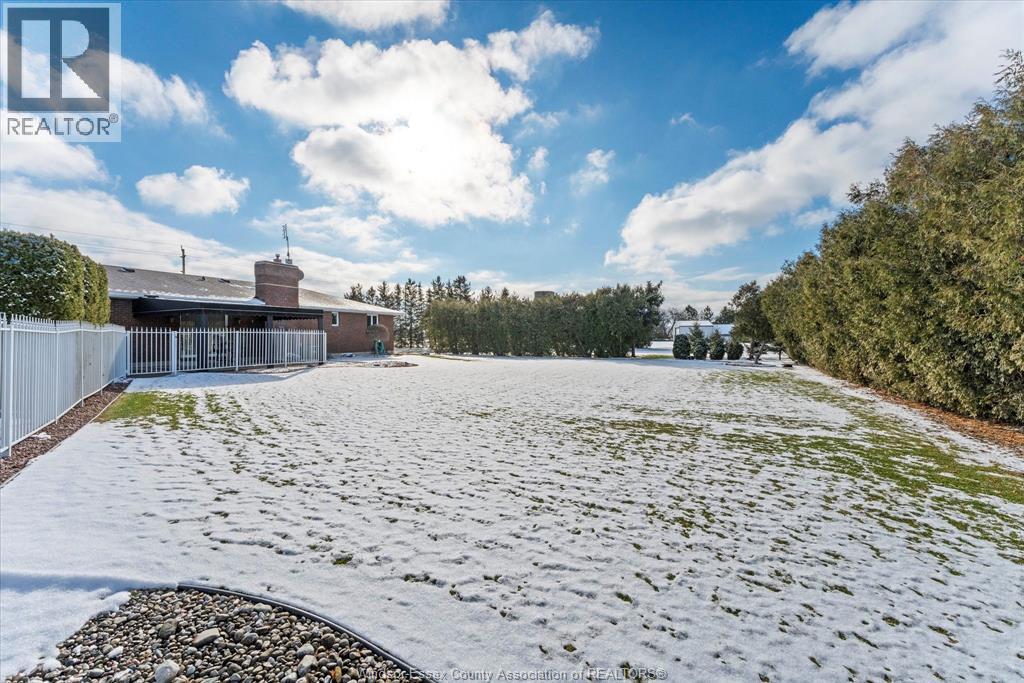 2055 Ellis Sideroad, Lakeshore, Ontario N0R 1K0 - Photo 40 - 25031101